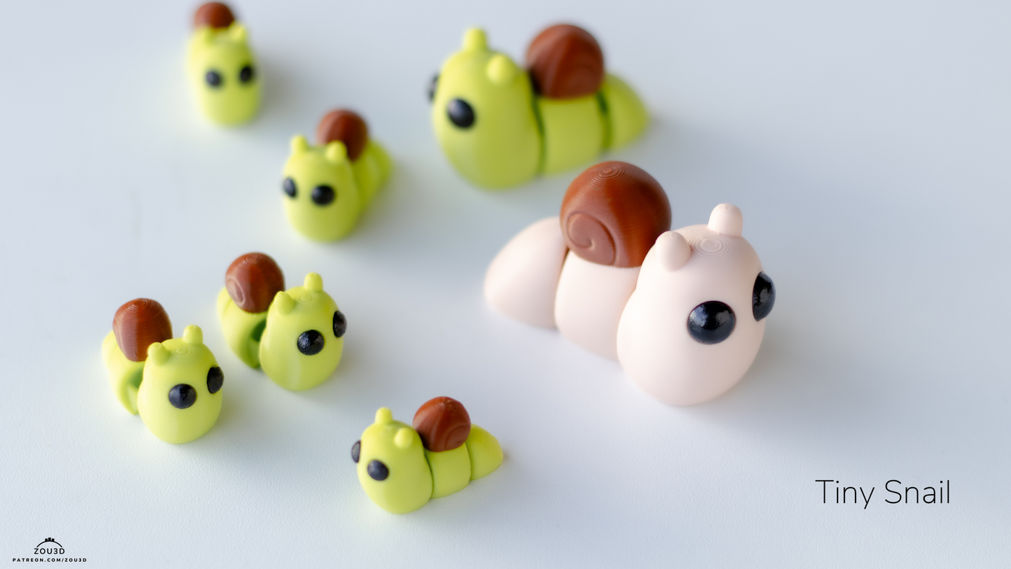 Tiny Snail Fidget Keychain